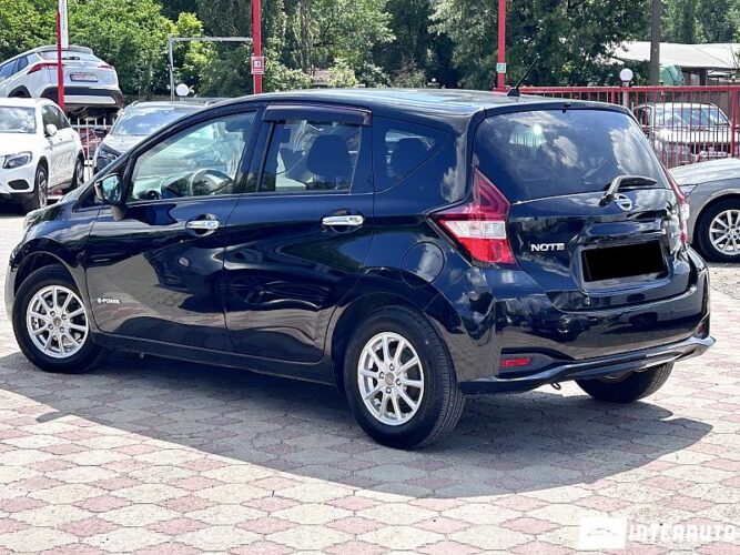 nissan Note 2018