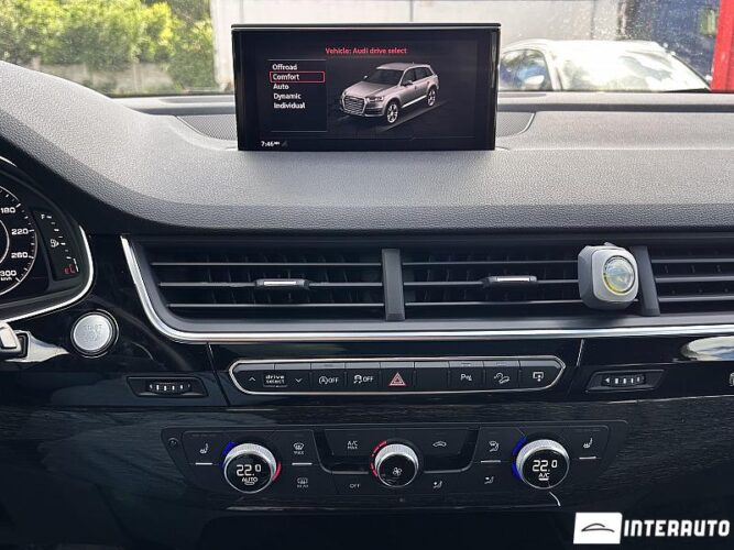 Audi Q7 48 audi Q7 2017