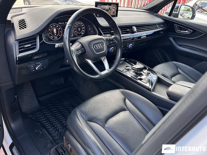 Audi Q7 41 audi Q7 2017