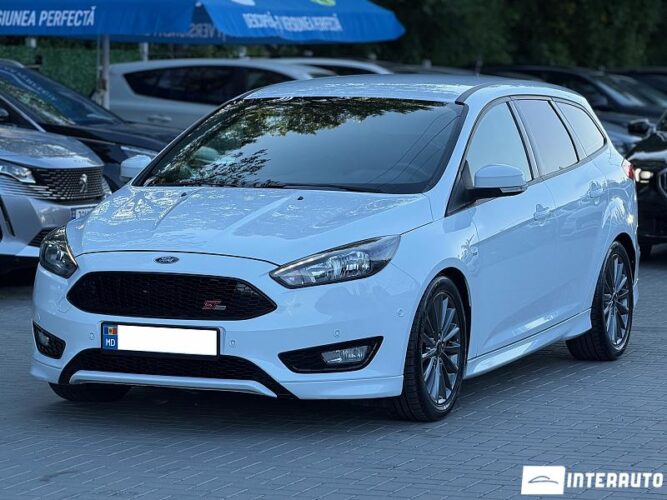 Ford Focus ST 2017 doar la InterAuto