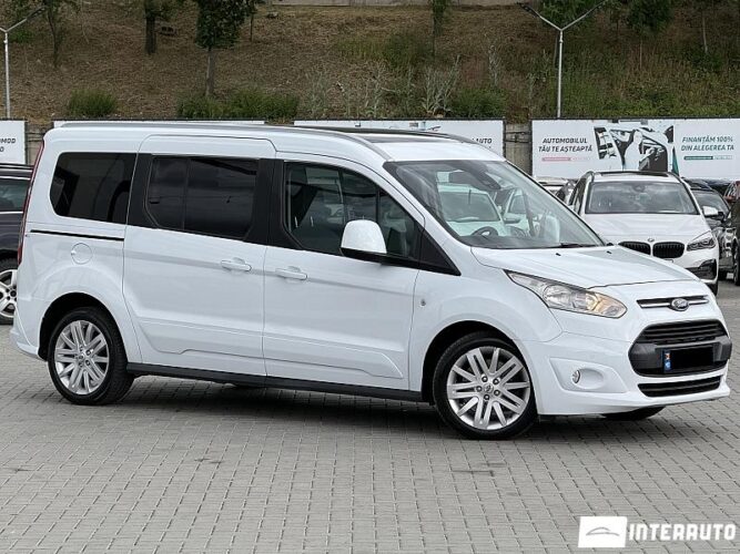 Ford Tourneo Connect 2017 doar la InterAuto