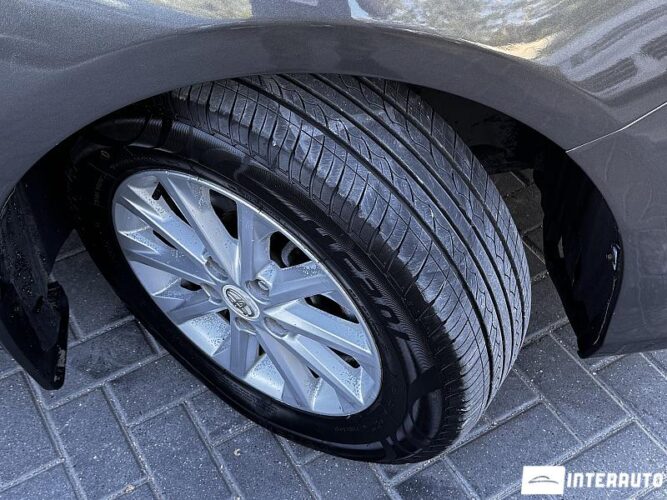 toyota Camry 2011