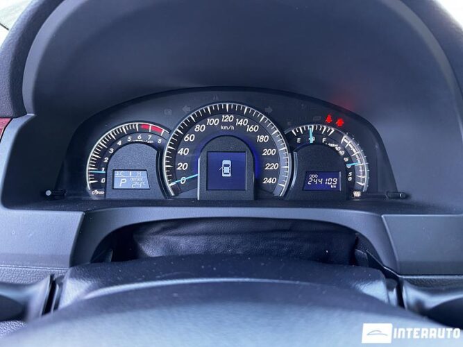 toyota Camry 2011