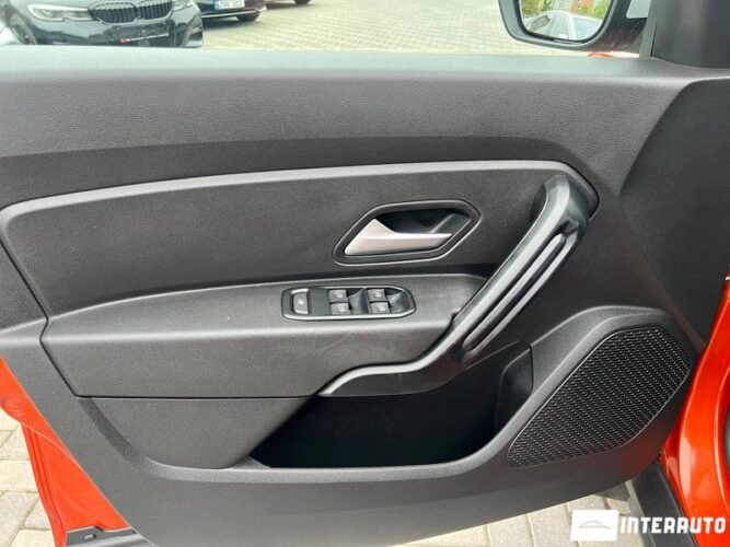 dacia Duster 2023