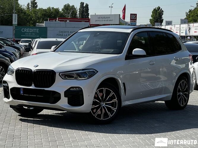 BMW X5 3.0D 2021 doar la InterAuto