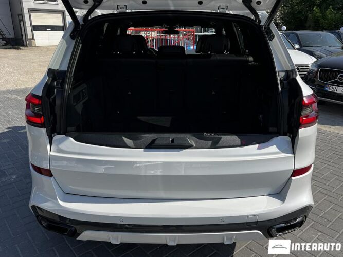BMW X5 3.0D 44 bmw X5 3.0D 2021
