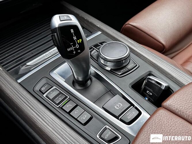 bmw X5 4.0e 2016