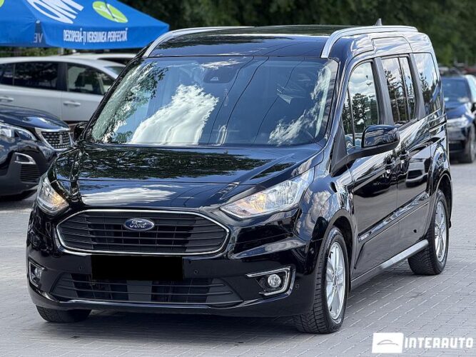 Ford Tourneo Connect 2018 doar la InterAuto