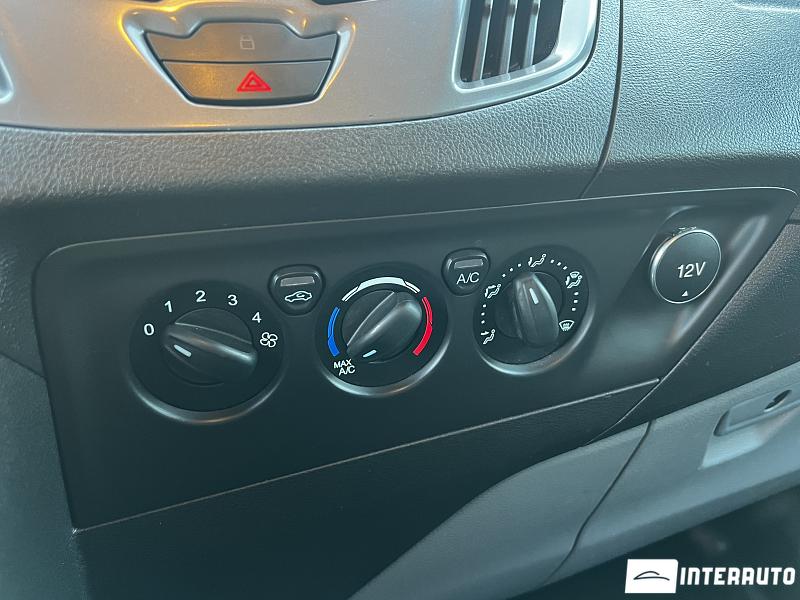 ford Transit 2017