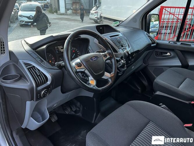ford Transit 2017