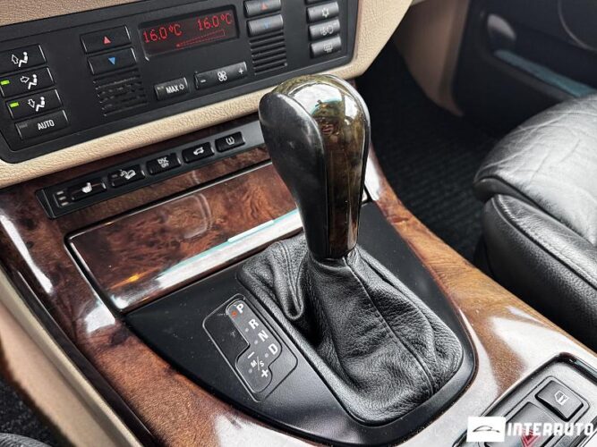 bmw X5 3.0i 2005