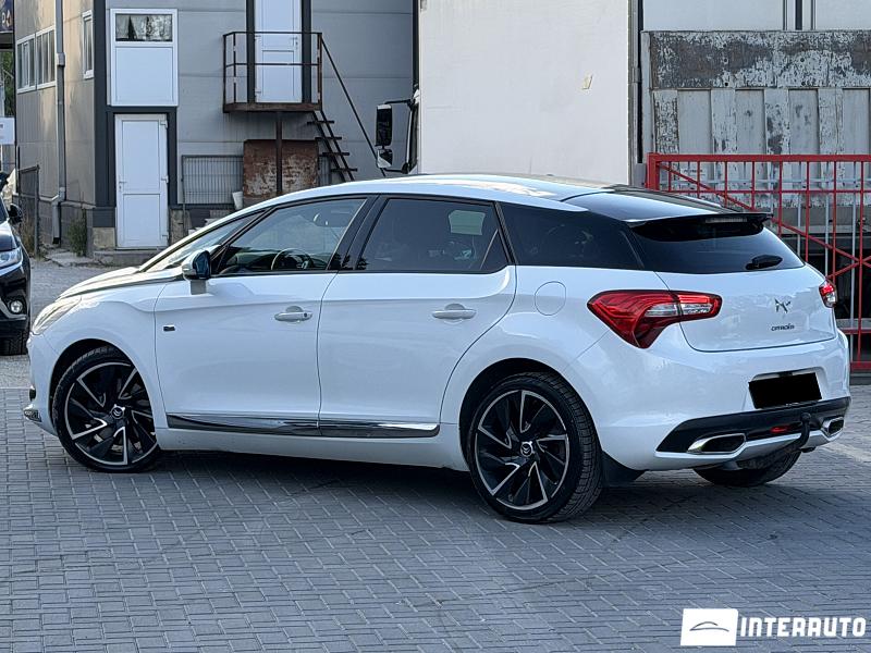 Citroen DS5