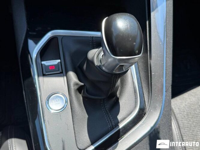 peugeot 5008 2017