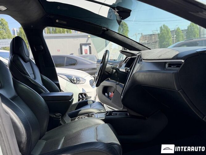 tesla Model X 2016