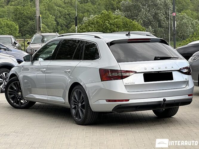 Skoda Superb 37 skoda Superb 2020