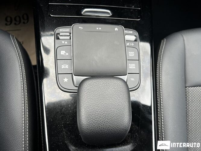 mercedes CLA 180d 2020