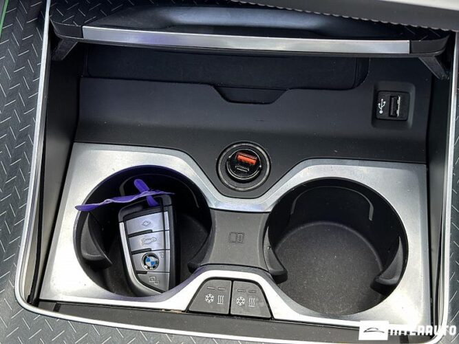 BMW X6 M5.0D 53 bmw X6 M5.0D 2021