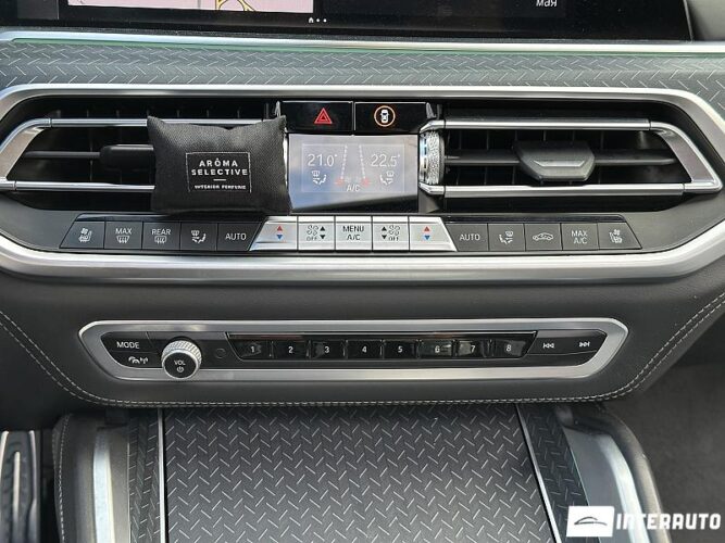 BMW X6 M5.0D 52 bmw X6 M5.0D 2021