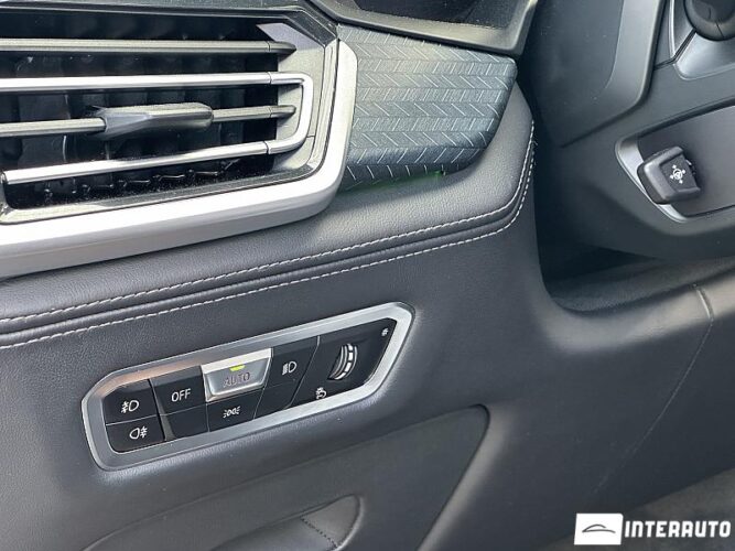 BMW X6 M5.0D 65 bmw X6 M5.0D 2021