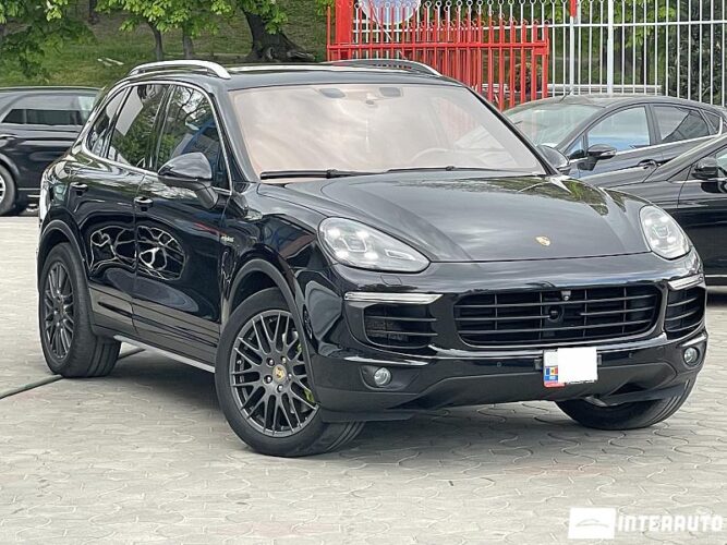 Porsche Cayenne S Hybrid 2015 doar la InterAuto