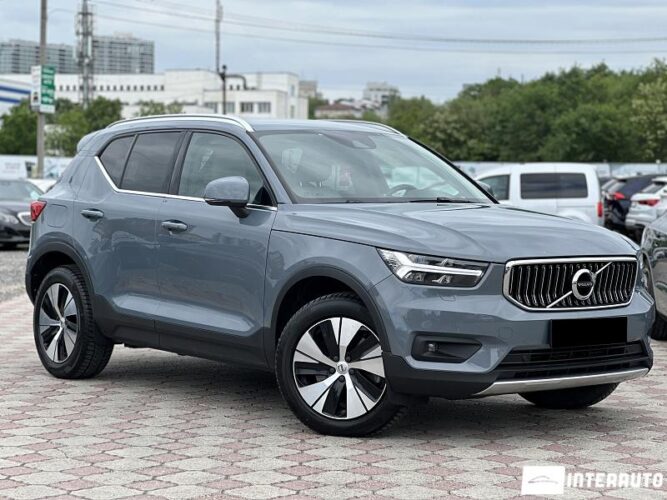 volvo XC 40 2021