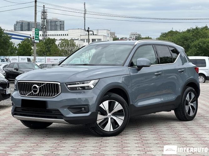 Volvo XC 40 2021 doar la InterAuto