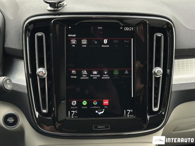 volvo XC 40 2021