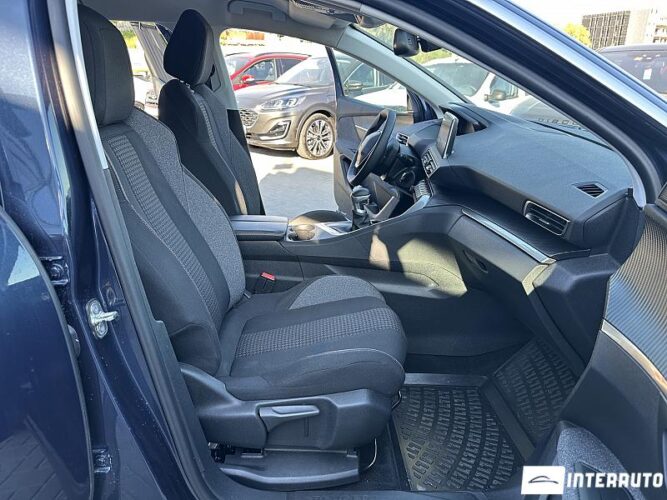 peugeot 5008 2019