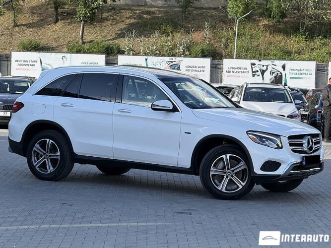Mercedes GLC 350e 2019 doar la InterAuto