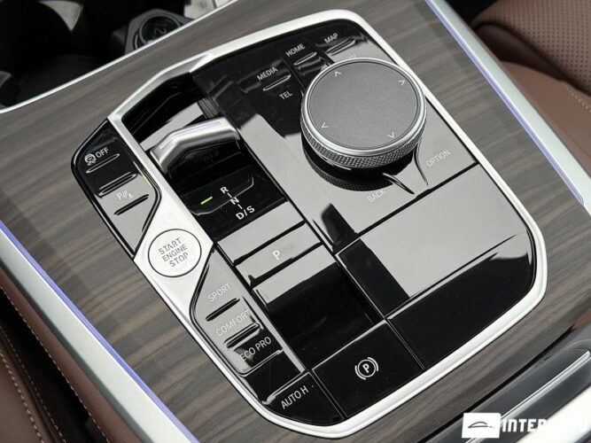 bmw X5 4.0i 2025