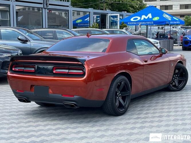 Dodge Challenger 33 dodge Challenger 2022