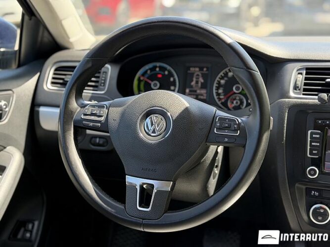 volkswagen Jetta 2013