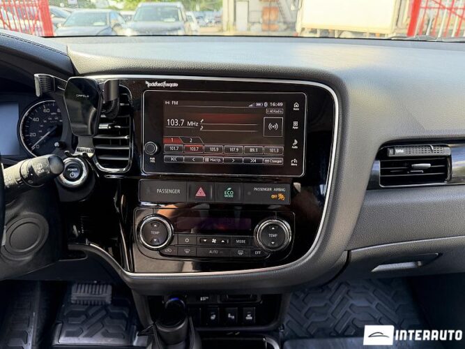 mitsubishi Outlander 2018