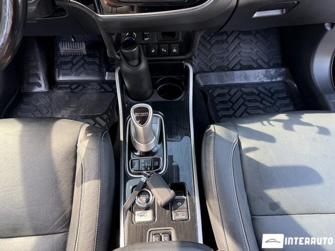 mitsubishi Outlander 2018