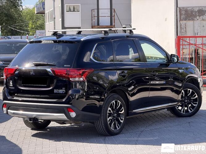 mitsubishi Outlander 2018