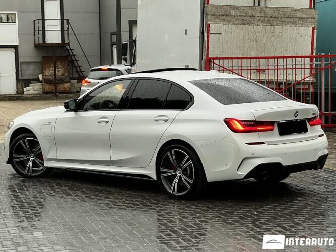 bmw 330E 2020