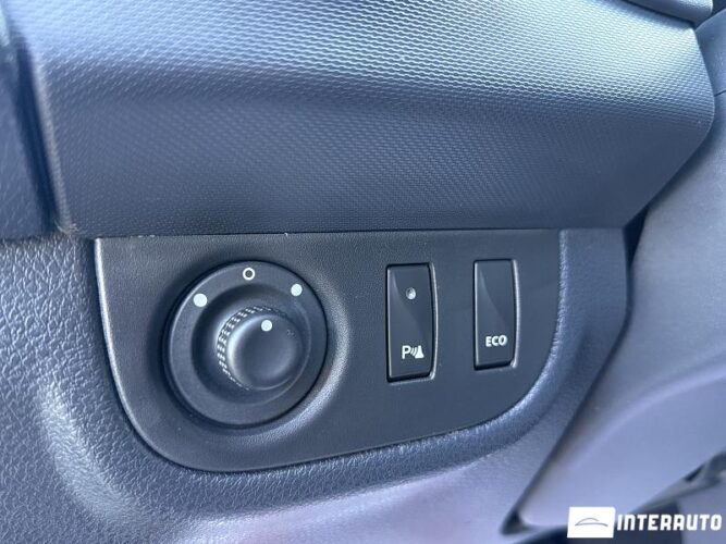 Dacia Sandero Stepway 45 dacia Sandero Stepway 2016