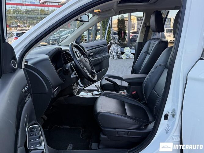 Mitsubishi Outlander 39 mitsubishi Outlander 2015