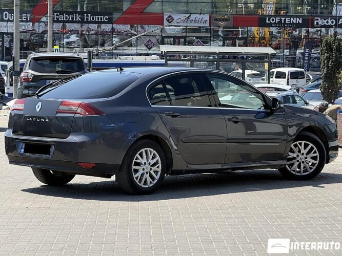 renault Laguna 2013