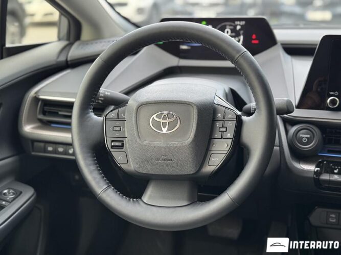 toyota Prius 2024