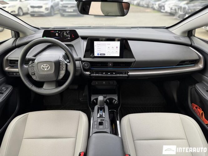 toyota Prius 2024