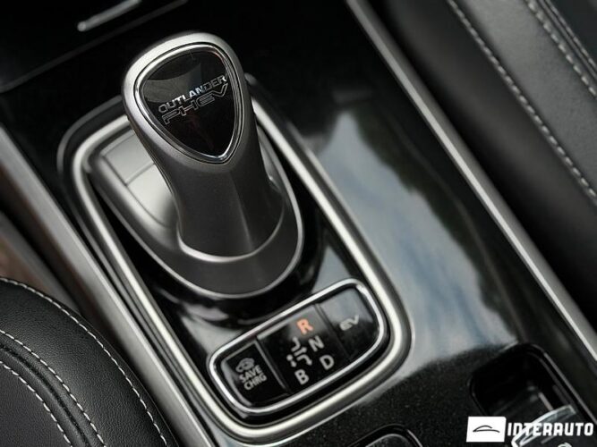 mitsubishi Outlander 2019