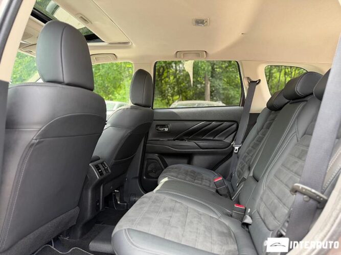 mitsubishi Outlander 2019
