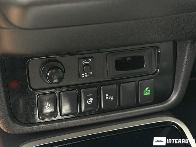 mitsubishi Outlander 2019