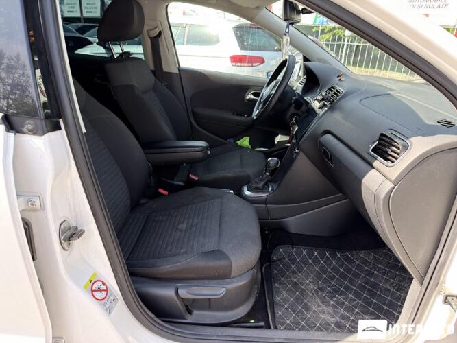 Volkswagen Polo 39 volkswagen Polo 2012