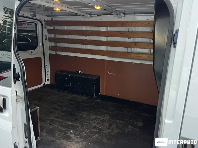 ford Transit 2012