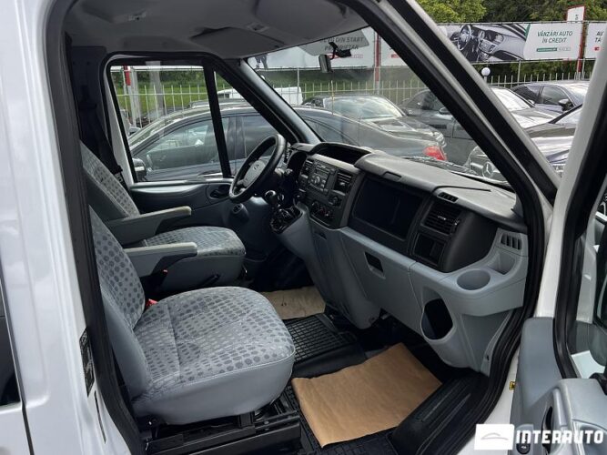 ford Transit 2012