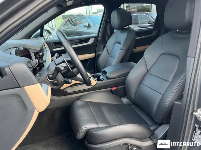 porsche Cayenne 2023