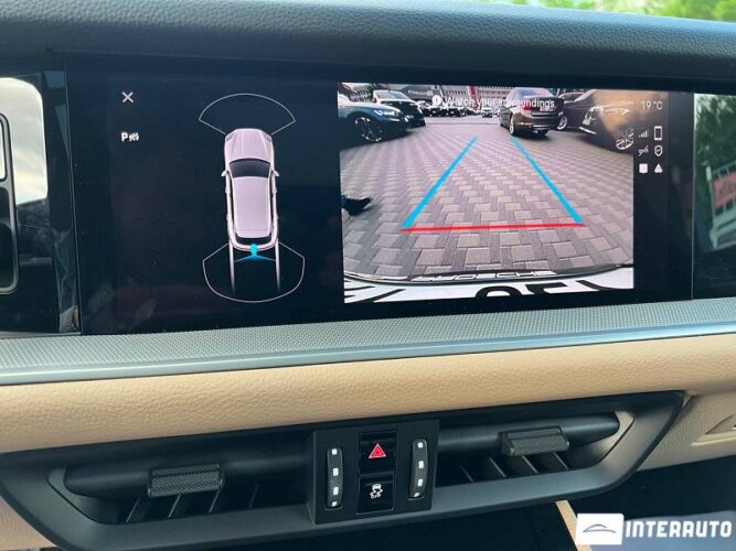 porsche Cayenne 2023