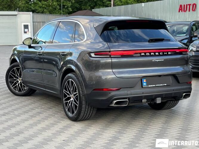 porsche Cayenne 2023